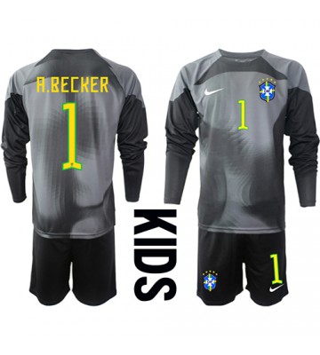 Brazylia Alisson Becker #1 Bramkarskie Koszulka Podstawowych Dziecięca MŚ 2022 Długi Rękaw (+ Krótkie spodenki)